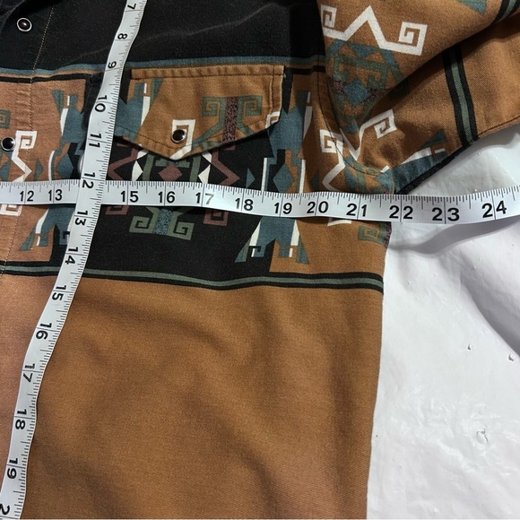 ROPER Vintage 90s Men’s Aztec Print Cowboy Shirt Size M Pearl Snap Button - Picture 8 of 10